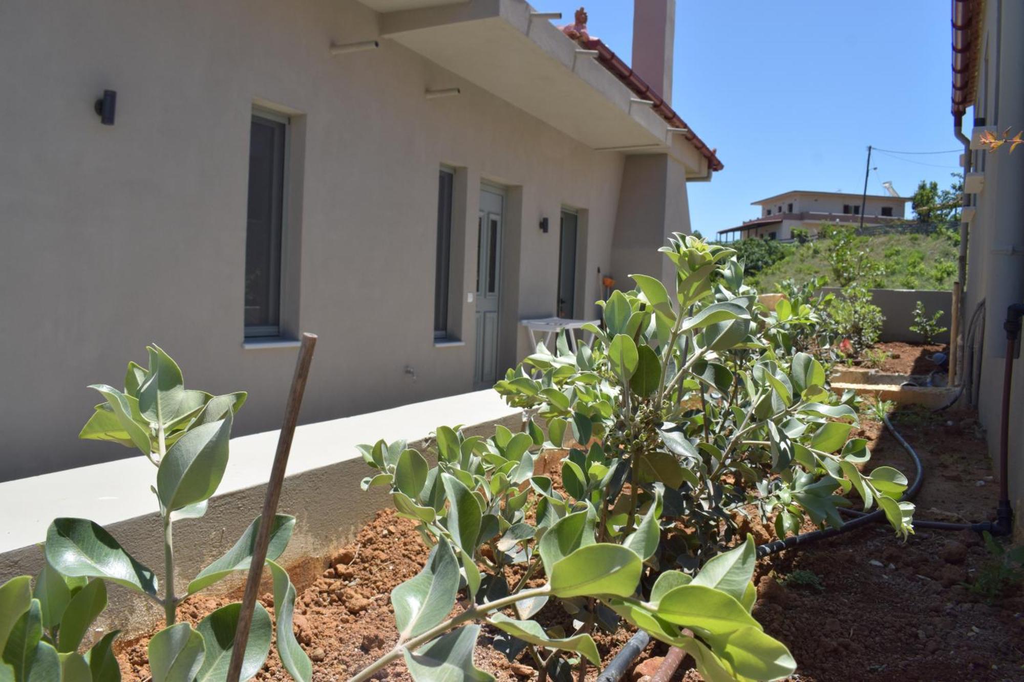 Romantic Corner Maisonette Houses Stalos Exterior photo