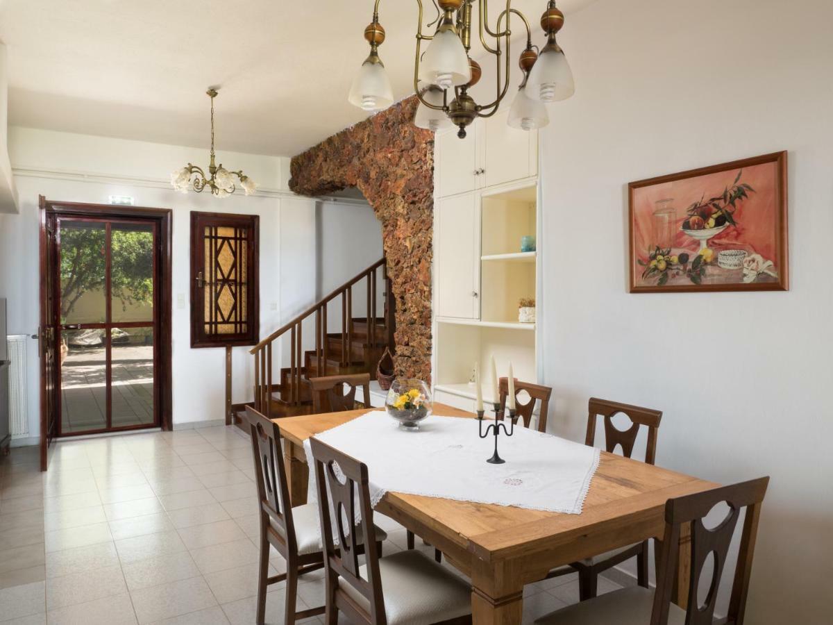 Romantic Corner Maisonette Houses Stalos Exterior photo